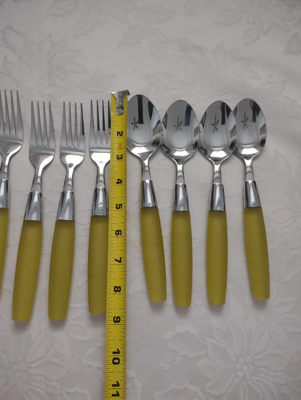 New 🆕 Pier 1 Stainless Steel 12 Piece Set Retro Yellow Acrylic Lucite Handle